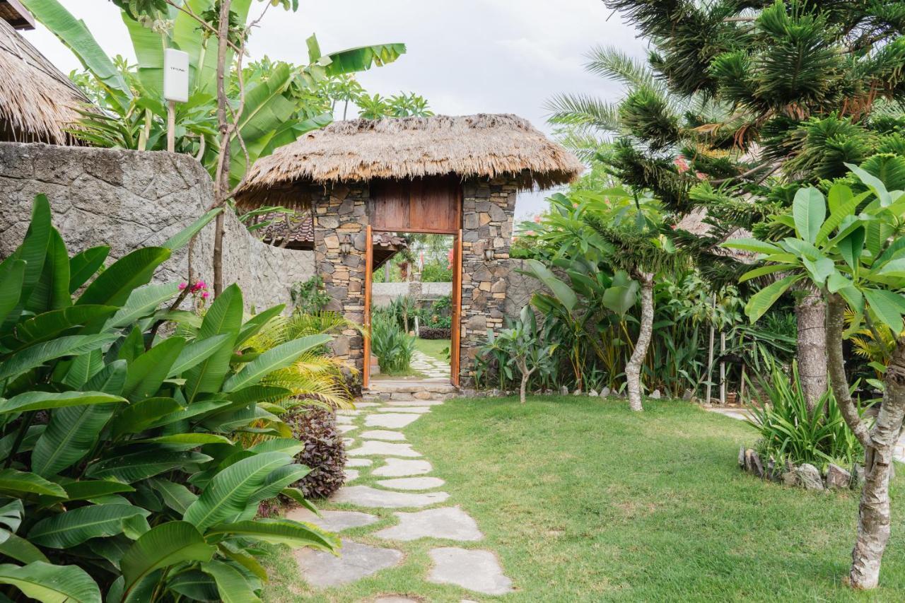 Puri Samaira Villa Tanjung  Eksteriør bilde